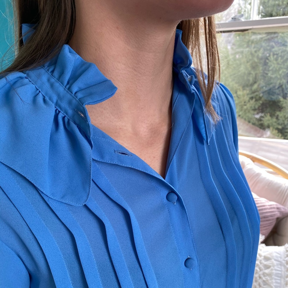 VINTAGE ruffled collar blue dress shirt